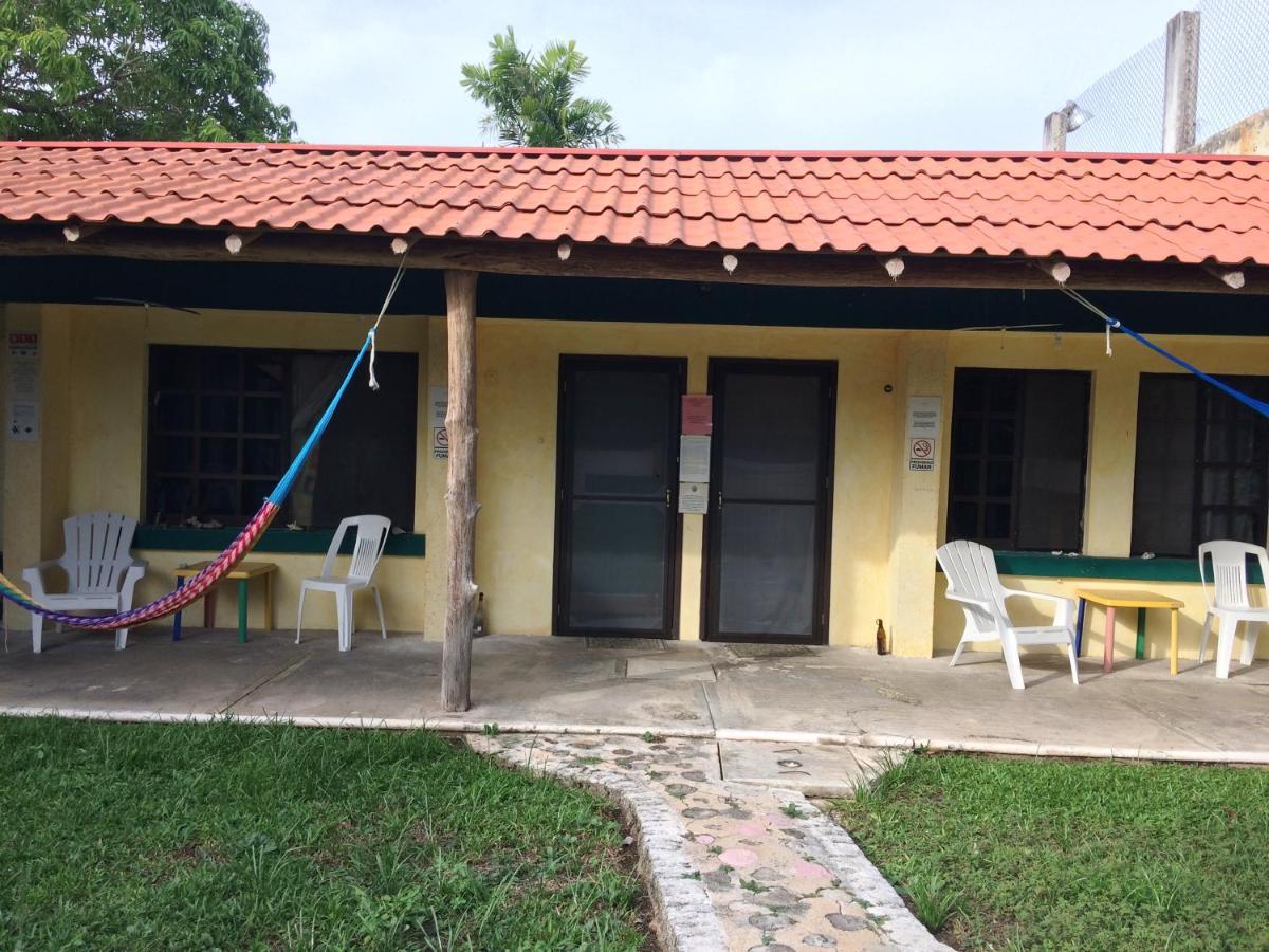 Amigos Hostel كوزوميل المظهر الخارجي الصورة