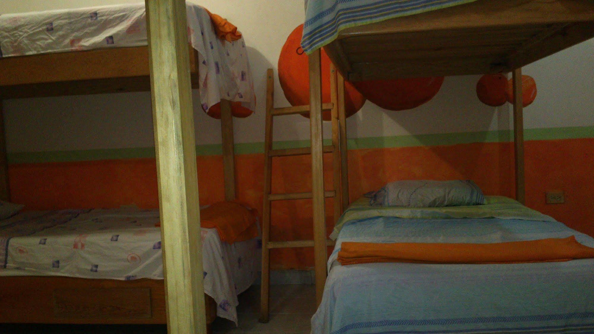 Amigos Hostel كوزوميل المظهر الخارجي الصورة